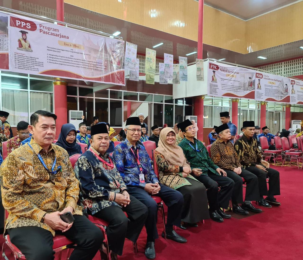 Dr. Ramli Masenge, Kedua Dari Kanan bersama Dewan Pengawas MTQ VI Korpri
